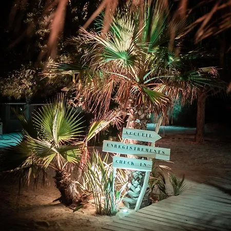 Salines אתר קמפינג 4*