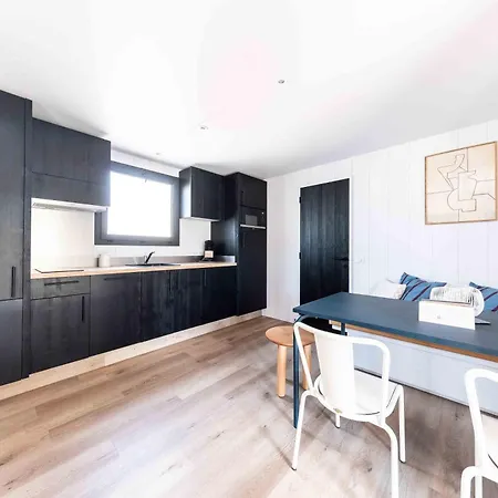 Salines אתר קמפינג